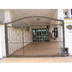Sliding Gate
